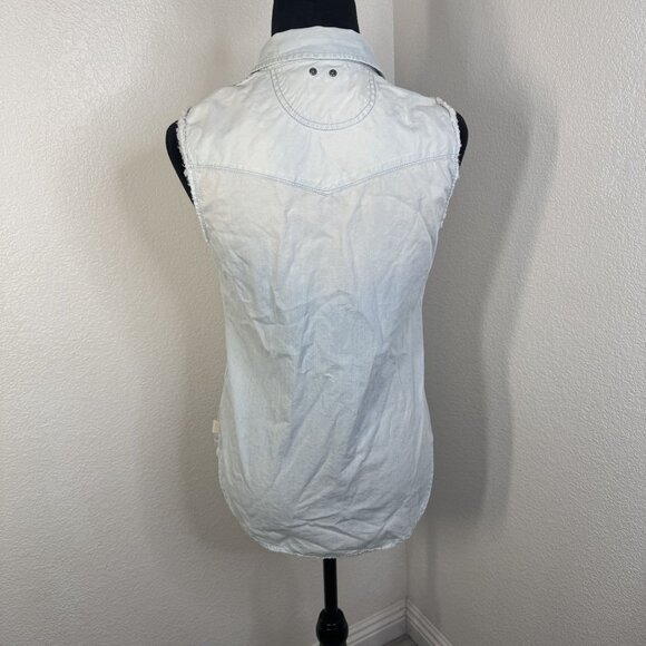 Converse All Star Sleeveless Button-Up Denim Shirt With Frayed Edges Faded Blue - Picture 2 of 8